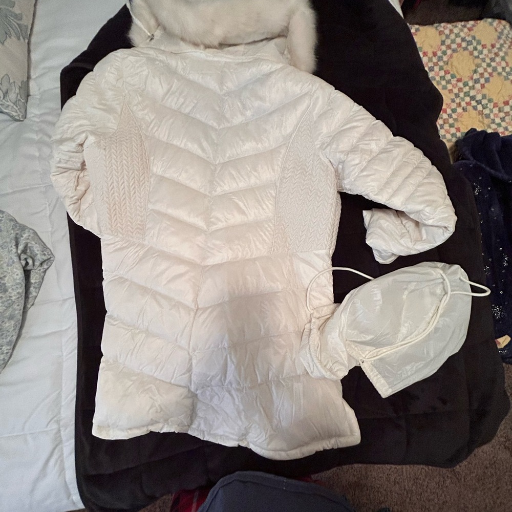 Packable Winter Coat - image 3